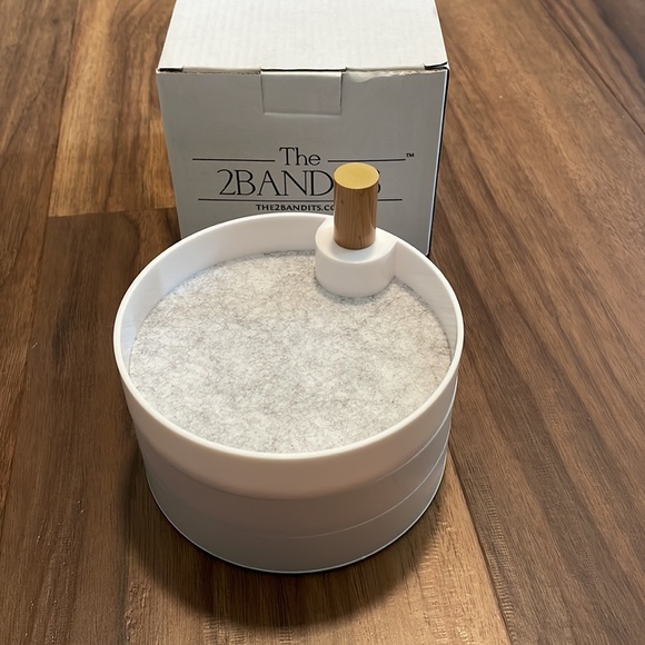 The 2Bandits 3 Tier Catchall Tray - Picture 2 of 7